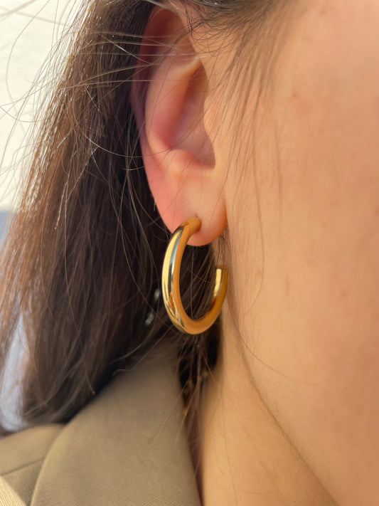 Greta Hoops Big